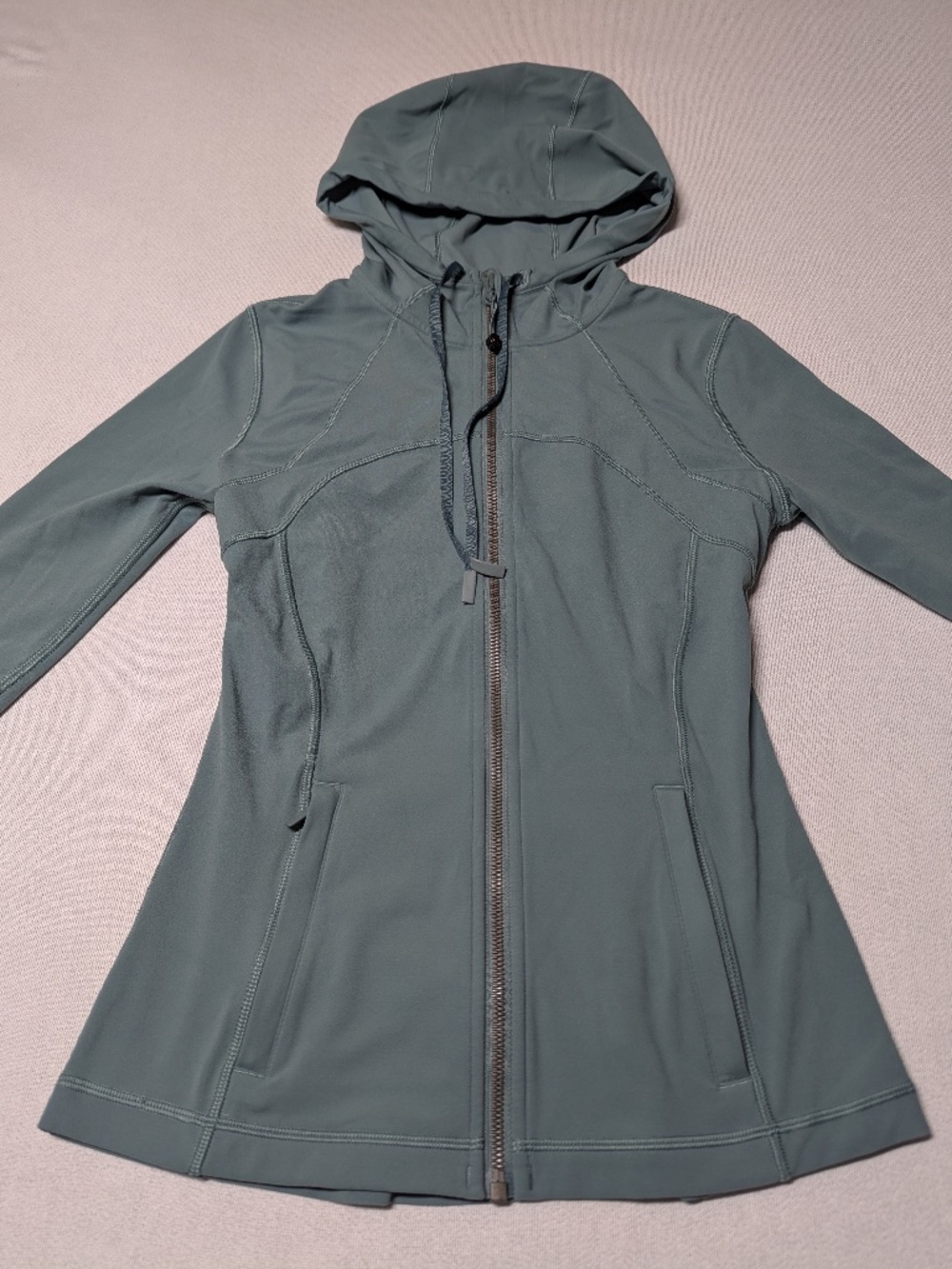 Lululemon Hooded Define Jacket *Nulu - Size 6